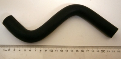 Image of JHC100460, a 'HEATER HOSE MATRIX TO FUEL COOLER TD5 - DISCOVERY 2' part