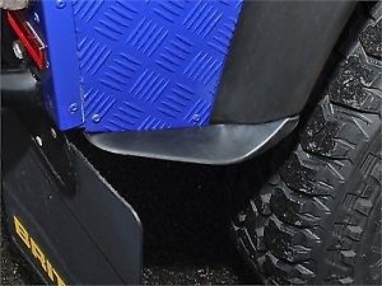 Image of DA1197S, a 'PAIR OF REAR DIRT D-FENDER - DEFENDER 90' part