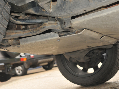 Image of DA7536, a 'EXTERIOR UNDERSIDE PROTECTION SUMP PLATE - DISCOVERY 3' part