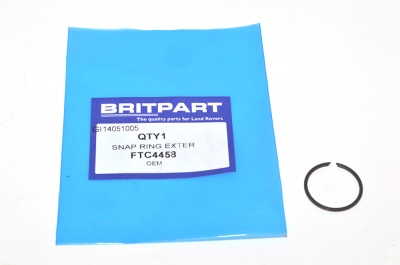 Image of FTC4458, a 'SNAP RING GEAR LEVER YOKE LT77-R380' part