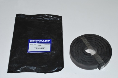Image of MTC6960, a 'TOP WINDSCREEN SEAL - LAND ROVER SERIES 11 AND 111' part