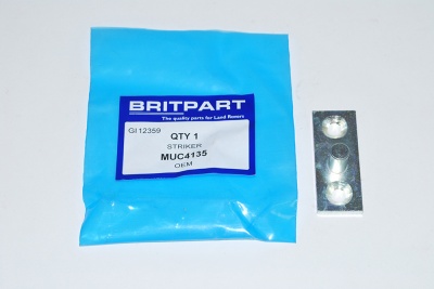 Image of MUC4135, a 'TAILGATE UPPER STRIKER RANGE ROVER CLASSIC' part