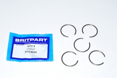 Image of RTC4820, a 'CIRCLIP RETAINING HALFSHAFT > CV - DEFENDER' part