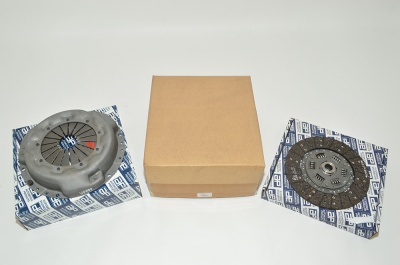 Image of STC50503, a 'CLUTCH KIT COMPLETE 3.5L V8 CARB DEFENDER' part