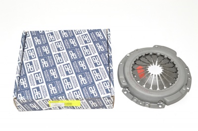 Image of URB000070G, a 'CLUTCH COVER 1.8 LITRE PETROL  FREELANDER 1' part