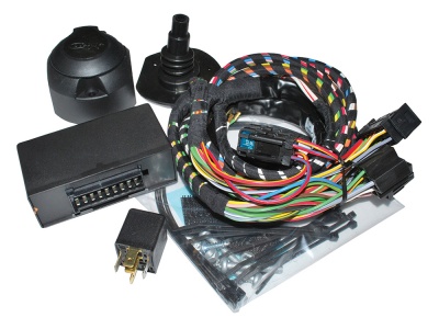 Image of VUH000020, a 'TOWING ELECTRICS - 13PIN - RANGE ROVER VOGUE TO VIN 5A999999' part