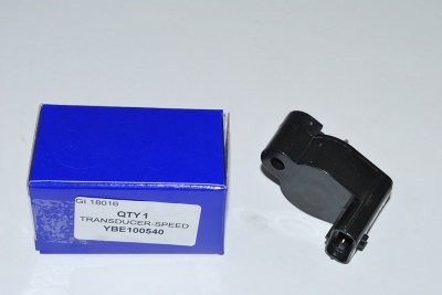 Image of YBE100540, a 'SPEEDO TRANSDUCER DEFENDER - DISCOVERY 1 - RANGE ROVER CLASSIC' part