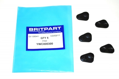 Image of YWC000300, a 'RUBBER MEMBRANE KEY FOB - P38 RANGE ROVER' part