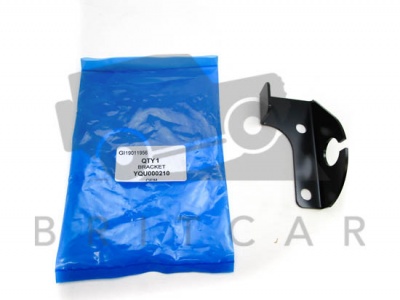 Image of YQU000210, a 'BRACKET REAR WINDOW WITH HEAT - DEFENDER ' part