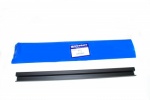 FRONT DOOR VERTICAL FILLER ASSEMBLY - DEFENDER 2007 ONWARDS FROM (V) 7A749823