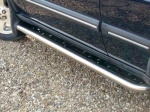 PAIR OF STAINLESS STEEL SIDE STEPS INCLUDING MUDFLAPS - DISCOVERY 2