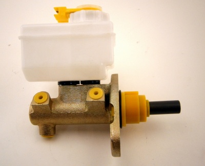 Image of LR013018, a 'MASTER CYLINDER BRAKE ASSEMBLY - DEFENDER' part