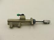 CLUTCH MASTER CYLINDER - PETROL - DISCOVERY 2 FROM VIN 3A