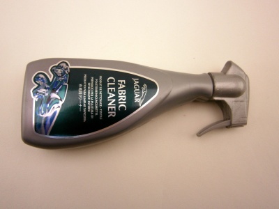 Image of C2A1062, a 'FABRIC CLEANER - 500ML - JAGUAR' part