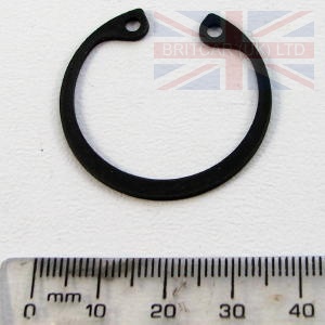 Image of 217525, a 'MAINSHAFT CIRCLIP - SERIES 11 AND 111' part