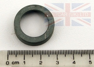 Image of 320047, a 'HANDLE SPACER TOP TAILGATE SERIES 11/111' part