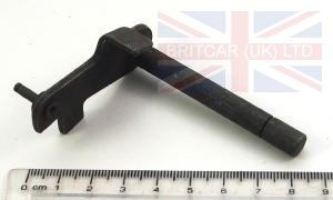 Image of 613910, a 'COUNTER SHAFT THROTTLE LINK V8 DEF' part