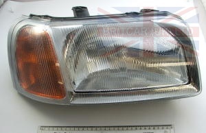 Image of AMR4001, a 'HEADLAMP ASSY R/H LHD F/L >1A' part