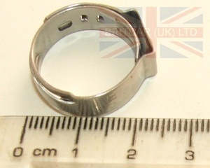 Image of ANR2255, a 'BRAKE PIPE CLAMP LOW PRESSURE - RANGE ROVER P38' part