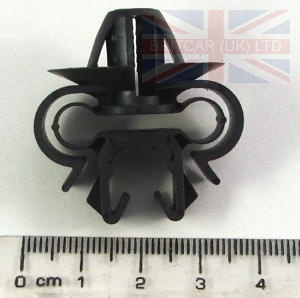 Image of ANR6001, a 'BRAKE PIPE CLIP SINGLE PLASTIC FREELANDER 1' part