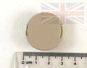 Image of AWR1144SMK, a 'BLANKING PLUG BEIGE FACIA - P38 RANGE ROVER' part
