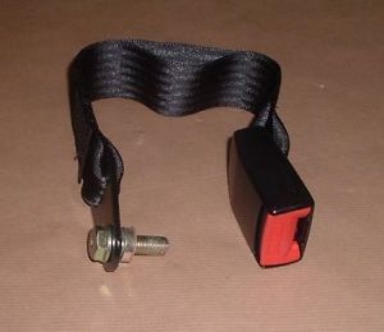 Image of BTR9884, a 'BUCKLE SEAT BELT CENTRE ROW - DEFENDER 110' part