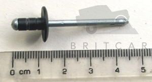 Image of BYQ100040, a 'RIVET DASH IN GRAY FREELANDER' part