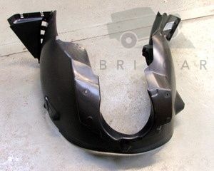 Image of CLF500830, a 'WHEELARCH SPLASH SHIELD LHF G-CAT RANGE ROVER' part