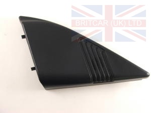 Image of CSY101180PMD, a 'DOOR CHEATER ASSEMBLY - RIGHT HAND - FREELANDER 1' part