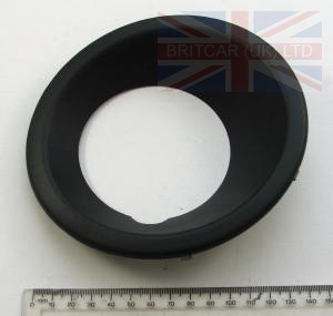 Image of DXB500041PCL, a 'BEZEL - FOG LAMP RIGHT HAND FRONT ANTHRACITE DISCOVERY 3' part