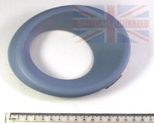 Image of DXB500270LML, a 'BUMPER FOG LAMP BEZEL LEFT HAND PRIMED FREELANDER 1' part