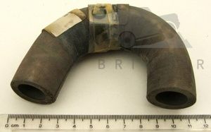 Image of ERC9398, a 'HOSE VALVE TO AIR CLEANER V8 -  DEFENDER' part