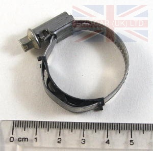Image of ESR3352, a 'HOSE CLIP 30MM RAD HOSE PETROL P38 RANGE ROVER' part