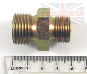 Image of ETC9064, a 'ADAPTOR OIL COOL PIPE V8 DEF/RRC/DIS' part