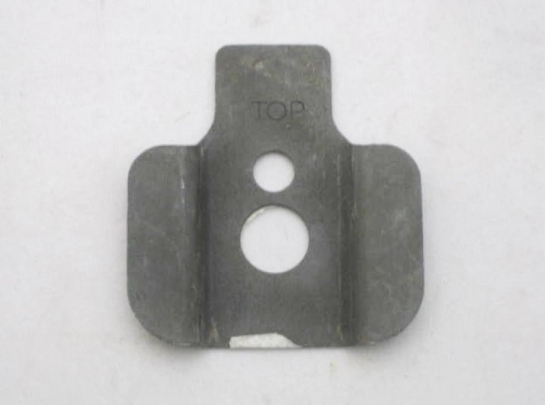 Image of ERC9278, a 'BAFFLE PLATE ROCKER SHAFT 4CYL PETROL DEFENDER' part