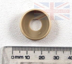 Image of FCL101040SMK, a 'COVER SCREW BEIGE RR P38' part