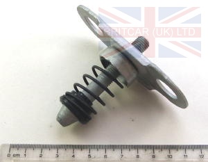 Image of FPJ000061, a 'STRIKER ASSY -BONNET / HOOD LOCK RANGE ROVER VOGUE' part
