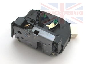 Image of FQM500120, a 'DOOR LATCH ASSEMBLY - RIGHT HAND REAR - FREELANDER 1' part