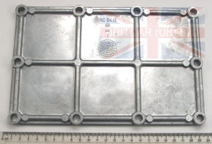 Image of FRC5415, a 'TRANSFER BOX LOWER COVER PLATE LT230' part