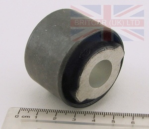 Image of LR001185, a 'REAR LOWER SUSPENSION ARM BUSH FREELANDER 2' part