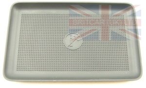 Image of LR001574, a 'PACKAGE / ODDMENTS TRAY RUBBER MAT - FREELANDER 2' part