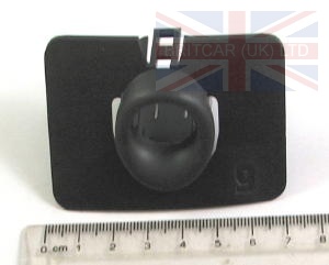 Image of LR001957, a 'PARKING SENSOR BRACKET RIGHT HAND FRONT - FREELANDER 2' part