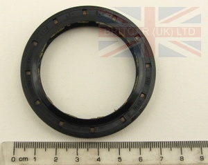 Image of LR003154, a 'FRONT DIFFERENTIAL OUTPUT SEAL LEFT HAND FREELANDER 2' part