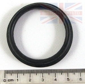 Image of LR003155, a 'SEAL - FRONT AXLE CASE - FREELANDER 2' part