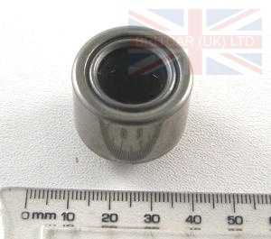 Image of LR004390, a 'SPIGOT BUSH - INPUT SHAFT BEARING - DEFENDER 2007 ONWARD' part