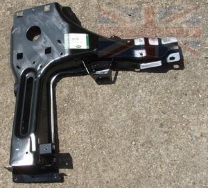 Image of LR011565, a 'HEADLAMP MOUNTING PANEL  RIGHT HAND G-CAT RANGE ROVER' part