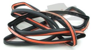 Image of LR013938, a 'WEATHERSTRIP PRIMARY ON FRONT DOOR RANGE ROVER VOGUE' part