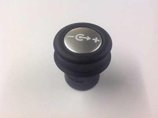 Image of LR014221, a 'BLANKING PLUG CIGAR LIGHTER FREELANDER 2 - DISCOVERY 4 - EVOQUE' part