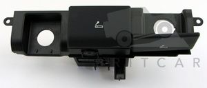 Image of LR027756, a 'ASH TRAY MOULDING  - FACIA DISCOVERY 3' part