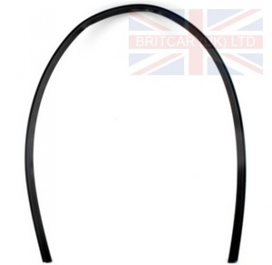 Image of LR031186, a 'UPPER WINDSHIELD MOULDING - DISCOVERY 4' part